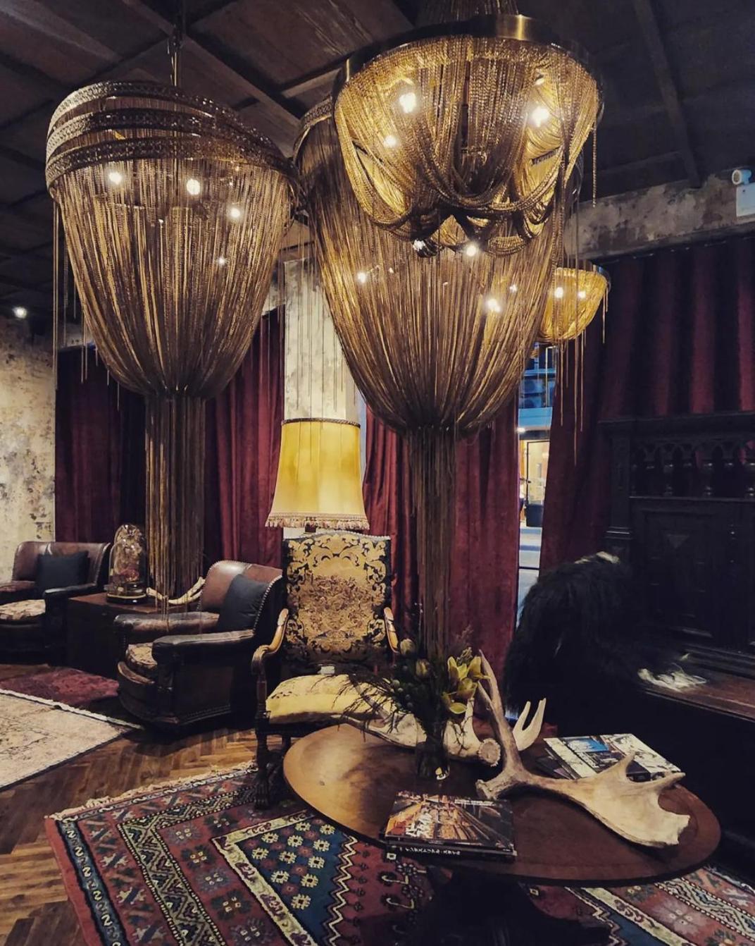 Baan Tuk Din Hotel Bangkok Esterno foto